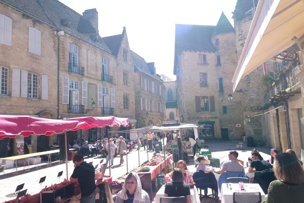 Cite Medievale, Charme & Calme, Bien Place 사흘라 라 카네다 외부 사진